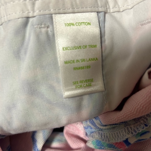 Lilly Pulitzer Walsh shorts - Picture 4 of 5